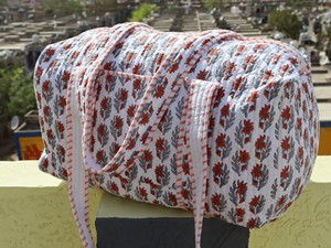 Large Bohemian Vintage Floral Duffle Bag Quilted Cotton Weekend Overnight Shoulder <b>Strap</b> Quirky Shopping Bag High Quality Custom - Product Image 3