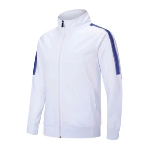 Conjuntos Deportivos para Hombre al por Mayor, de la Mejor Calidad, Sostenibles, de Corte Regular, Transpirables, de Secado Rápido y Personalizables - Product Image 4