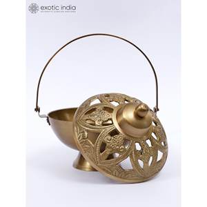 Cesta Puja de latón tradicional de 6 pulgadas Dhoop Dani quemador de incienso difusor de aromaterapia y soporte de incienso para decoración del hogar - Product Image 2