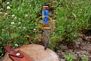 Cuchillo de Caza de Acero de Damasco Hecho a Mano, Más Vendido, con Mango de Hueso y Funda de Cuero, Cuchillo de Supervivencia para Acampar al Aire Libre con Afilado Extremo - Product Image 3