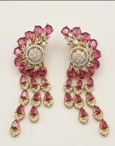 Pendientes colgantes con borlas de varias hebras y dijes de flor con diamantes americanos para mujer, accesorios de moda elegantes y a la última para mujer - Product Image 1
