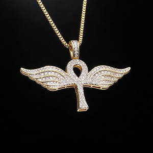 Collar con Colgante de Cruz Ankh con Incrustaciones de Diamantes de Lujo para Hombre y Mujer |   Joyería de Ala de Ángel con Moissanita Dorada Estilo Hip Hop, Regalo - Product Image 5