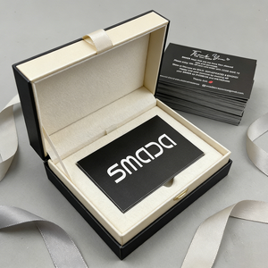 Tarjetas de Agradecimiento de Papel Reciclado Negro Mate de 300 g/m² con Logotipo Personalizado en Espejo Inverso, Cupón de Descuento - Product Image 4