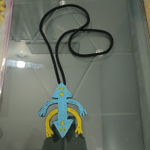 Collares con Colgante de Lagarto Hechos a Mano con Cuentas, Joyería Étnica Tribal, Accesorio de Moda, Diseño Único, Regalo para Mujeres y Hombres, Estilo Boho - Product Image 3