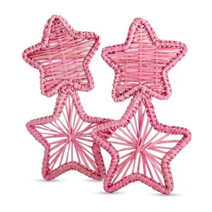 Anneaux de serviette en raphia artificiel, jolis anneaux de serviette en paille faits à la main en forme de fleur pour la décoration de mariage, de banquet ou de fête d'anniversaire - Product Image 5