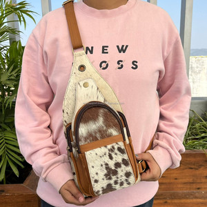 Custom Cowhide Minimalist High Quality Portable Women Chest <b>Bag</b> Genuine Leather Zipper New Fashion Business <b>Shoulder</b> <b>Bag</b> for <b>Men</b> - Product Image 4