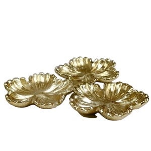 Plats et bols de luxe de style floral, décoration de table de mariage et accessoires, plateau décoratif à fleurs, plat à servir pour noix et biscuits - Product Image 1