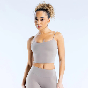 Ensemble de yoga respirant pour le sport : haut de yoga, soutien-gorge de sport athlétique, vêtements de fitness, tenue de sport croisée à taille haute - Product Image 1
