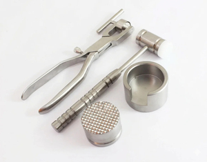เครื่องมือผ่าตัด SureMed Instruments MZ-2607 เครื่องบดกระดูกแบบแมนนวลสำหรับปลูกถ่ายฟัน  เครื่องบดกระดูกสำหรับการปลูกถ่ายฟัน  ทำจากสแตนเลส - Product Image 2