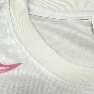 Camiseta de Fútbol Sublimada de Poliéster 100% con Diseño Personalizado al por Mayor, Personaliza el Nombre y Número del Jugador del Equipo - Product Image 3