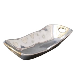 Bandeja rectangular de aluminio para servir, alta calidad, hecha a mano, nuevo diseño, mesa de alto acabado, centro de mesa, bandeja para servir frutas - Product Image 1