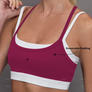 Sujetador Deportivo de Alto Impacto, Negro y Blanco, con Tirantes en Contraste, Escote Redondo, Doble Capa de Soporte, Transpirable, para Yoga y Entrenamiento, en Spandex y Poliéster - Product Image 4