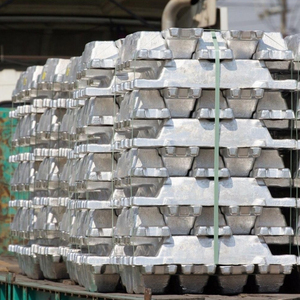 Suministro de Aleación de Aluminio de Calidad con Lingote de Aluminio 96-98% para la Industria de la Fundición, con Contenido Refinado y Embalaje para Exportación - Product Image 1