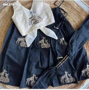 Proveedor de conjuntos de lehenga choli y dupatta para niños, de diseño moderno, a la moda, de última colección, en chanderi con bordados, de Surat. - Product Image 6