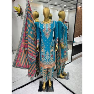 Elegante Conjunto de Fiesta para Mujer Talla XL, Top Dhoti Salwar y Dupatta para un Look Moderno - Product Image 5