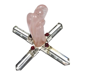 Vente en gros de générateur d'anges en quartz rose pierre semi-précieuse artisanat sculpté Feng Shui et gravure de pierres précieuses de style amour - Product Image 1