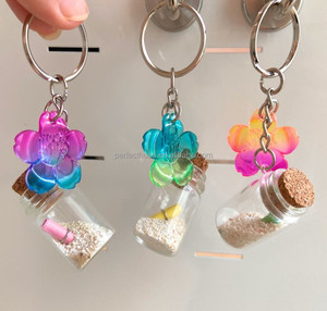 Porte-clés souvenir personnalisé durable en sable naturel en bouteille - Product Image 3