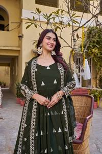 Costume Anarkali vert vintage brodé avec dupatta, robe de soirée pour femmes, robe de mariage, vêtements indiens pakistanais - Product Image 1