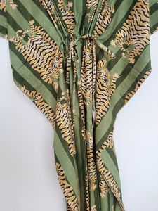Vestido Kaftán de Algodón con Estampado de Tigre Verde Hecho a Mano, Kimono Indio, Túnica Ligera, Ropa Bohemia para Vacaciones - Product Image 5