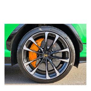 Lamborghini Urus 4.0 V8 S 2024, 8 800 km, boîte automatique, sièges en cuir, caméra de recul, conduite à gauche - Product Image 5