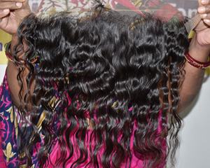 Venta al por mayor 100% Virgen Extensiones de Cabello Indio Brasileño Negro Crudo 13*6 Frontal con Color Ondulado Sin Procesamiento Químico - Product Image 1