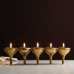 Ensemble de 5 bougeoirs en aluminium Harmony - Durables, résistants à la chaleur, faits à la main pour les activités religieuses et la décoration de la maison - Product Image 6