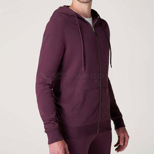 Sweat à capuche zippé pour homme au design élégant, léger et confortable, idéal pour la course à pied et le style streetwear. - Product Image 4
