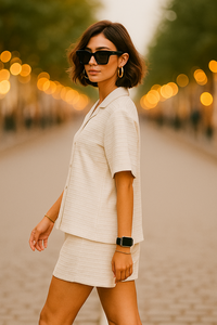 Ensemble coordonné urbain de luxe pour femmes, chemise à manches courtes et short en polyester doux, tailles M, L, XL, XXL, fournisseur en gros, Autres vêtements - Product Image 3