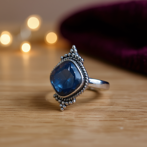 แหวนลาบราโดไรต์มอยส์ซาไนต์ 4.2 กรัม เครื่องประดับที่หรูหราและมีเอกลักษณ์ - Product Image 3