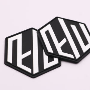 Patch en caoutchouc 3D hexagonal noir et blanc, design tactique en relief, à coller - Product Image 4