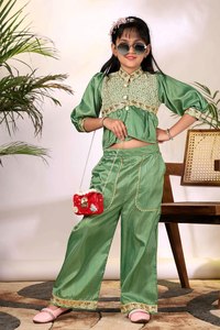 Ensemble festif spécial pour filles : haut brodé coupe classique et pantalon palazzo en coton - Product Image 3