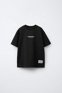 ชุดลำลองเด็กผู้ชายสุดเทรนดี้ คุณภาพสูง เสื้อยืดและกางเกงขาสั้นเบอร์มิวดา 2 ชิ้น แต่งขอบด้วยผ้าทอ 100% ผ้าฝ้าย สำหรับฤดูใบไม้ผลิ/ฤดูร้อน/ฤดูใบไม้ร่วง - Product Image 2