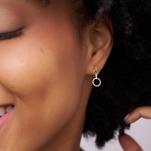 Pendientes Geométricos Circulares con Diamantes Cultivados en Laboratorio, Diseño Moderno, Oro de 18k, Joyería Fina para Mujer, Certificación IGI, Micro - Product Image 3