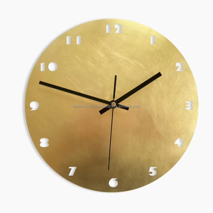 Horloge murale en laiton de style antique, chiffres en laiton pur, silencieuse, plusieurs tailles, gravée, cadeau de pendaison de crémaillère, décoration intérieure - Product Image 1