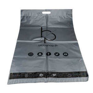 Bolsas de Correo Biodegradables Personalizadas, Bolsas de Envío Compostables de Almidón de Maíz, Bolsas de Correo Impermeables y Sostenibles para Ropa - Product Image 1