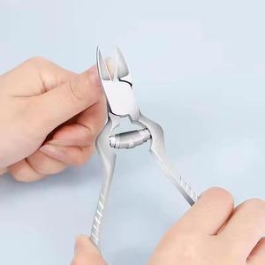 Alicates para Uñas Morje con Recubrimiento de Titanio Quirúrgico, Herramienta de Precisión Ultra para el Cuidado de las Uñas y Empaque Personalizado - Product Image 2