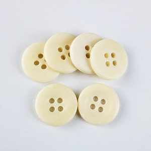 Botones Ecológicos de Hueso de Búfalo Natural para Prendas de Vestir, Chaquetas, Hechos a Mano y Sostenibles - Product Image 2