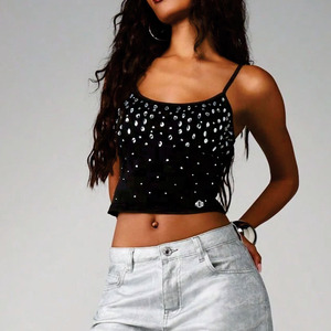 Camisola Corta de Alta Calidad para Mujer con Cristales, Tirantes Finos Personalizados, Ropa de Fiesta, Marca Privada OEM, Camisa para Mujer al por Mayor - Product Image 2