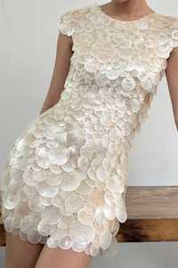 Robe mini moulante blanche pour femme, sans manches, col carré, taille naturelle, ornée de perles, faite main, pour cocktail, soirée et fête, avec fente - Product Image 2
