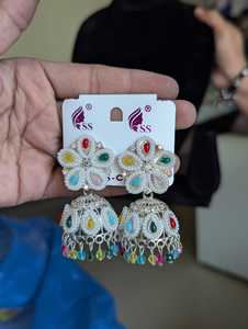 Boucles d'oreilles pendantes SS en alliage plaqué argent, imitation perle, cristal, strass, style bohème, bijoux de mariage pour femmes - Product Image 3