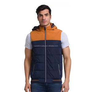 Chaleco UrbanPuff de aspecto moderno, textura suave y marca personalizada con etiquetas personalizadas y embalaje - Product Image 1