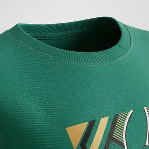 Conjunto Deportivo de 2 Piezas para Mujer con Estampado Geométrico Verde, Camiseta de Manga Corta y Pantalones Cortos por Encima de la Rodilla, Tejido de Secado Rápido - Product Image 4