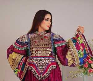 Vêtements traditionnels pour femmes, robe afghane faite à la main, robe de mariée afghane vintage de haute qualité 100% velours, robes de mariée personnalisées pour femmes - Product Image 5