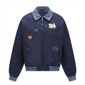 เสื้อแจ็คเก็ตบอมเบอร์สีดำ ปกคอพับ ปิดด้วยซิป ลายการ์ตูนปัก  ทรงลำลอง ใส่ได้ทุกโอกาส  สำหรับฤดูใบไม้ร่วง  แบบยูนิเซ็กซ์  ผลิตจากโพลีเอสเตอร์ - Product Image 2