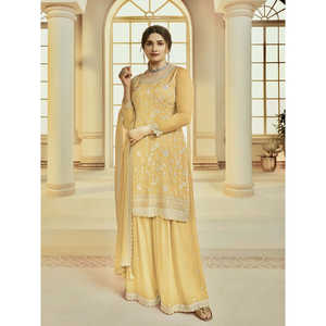 Top et Plazzo pour femmes avec fil à broder Travail Dupatta Ensembles élégants - Product Image 1