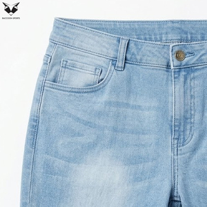 Pantalones Cortos de Mezclilla con Logotipo Personalizado Bordado para Hombre, Casuales, de Cintura Media, hasta la Rodilla, Ajuste Holgado, Pierna Recta - Product Image 4