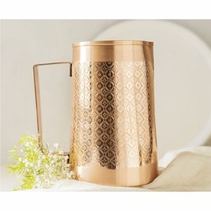 Jarra de Agua de Cobre Antigua Hecha a Mano - Jarra Tradicional Ayurvédica para la Salud con Grabado Geométrico - Recipiente de Metal Duradero para Servir - Product Image 1