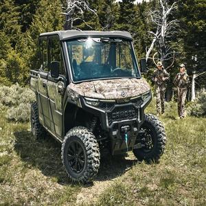 Vehículo utilitario resistente y fiable, diseñado para condiciones extremas, con excelentes características de seguridad y control, y un rendimiento potente. - Product Image 2