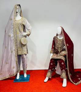 Lehenga Choli de Luxe en Georgette Pure pour Soirée, avec Sac Assorti, Pierres Jarkan et Broderies Lourdes, 5 Modèles, 10 Couleurs, Dupatta Haut de Gamme - Product Image 1