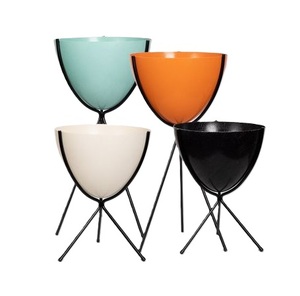 Nouveau style de pot de fleurs rond en métal et fer avec support noir, finition écologique durable avec revêtement en poudre pour utilisation en jardin - Product Image 6